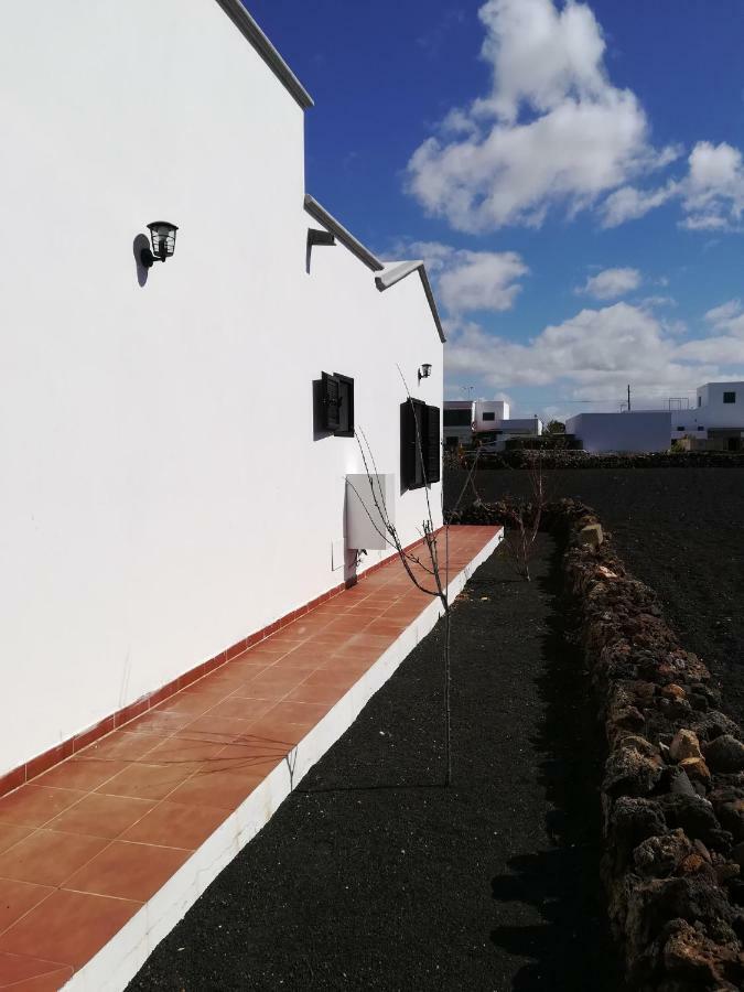 Vivienda Vacacional La Cañada Villa Tinajo Exterior foto